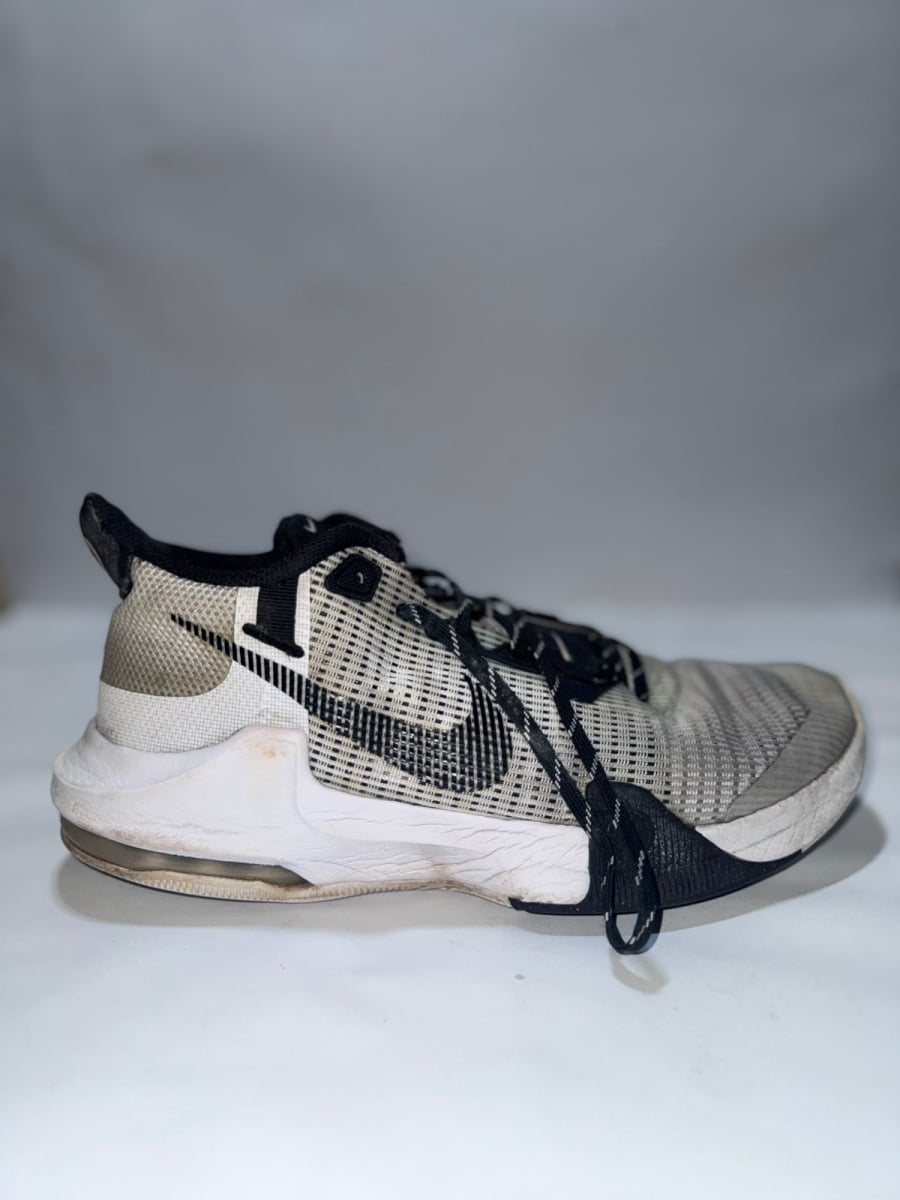 Nike Air Max Impact 3 pre-owned shoes by Nike